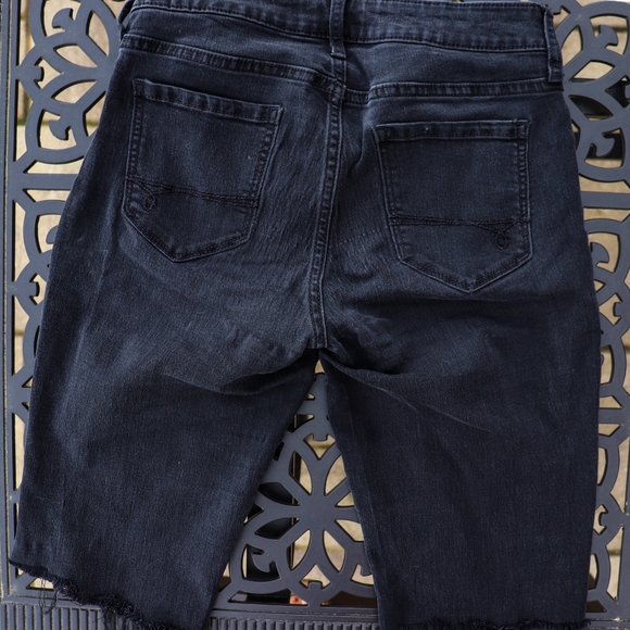 Decree Black Super Stretchy Black Denim Jean Shorts Size 3 - Picture 2 of 3